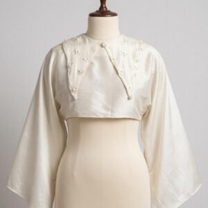Applique Capelet